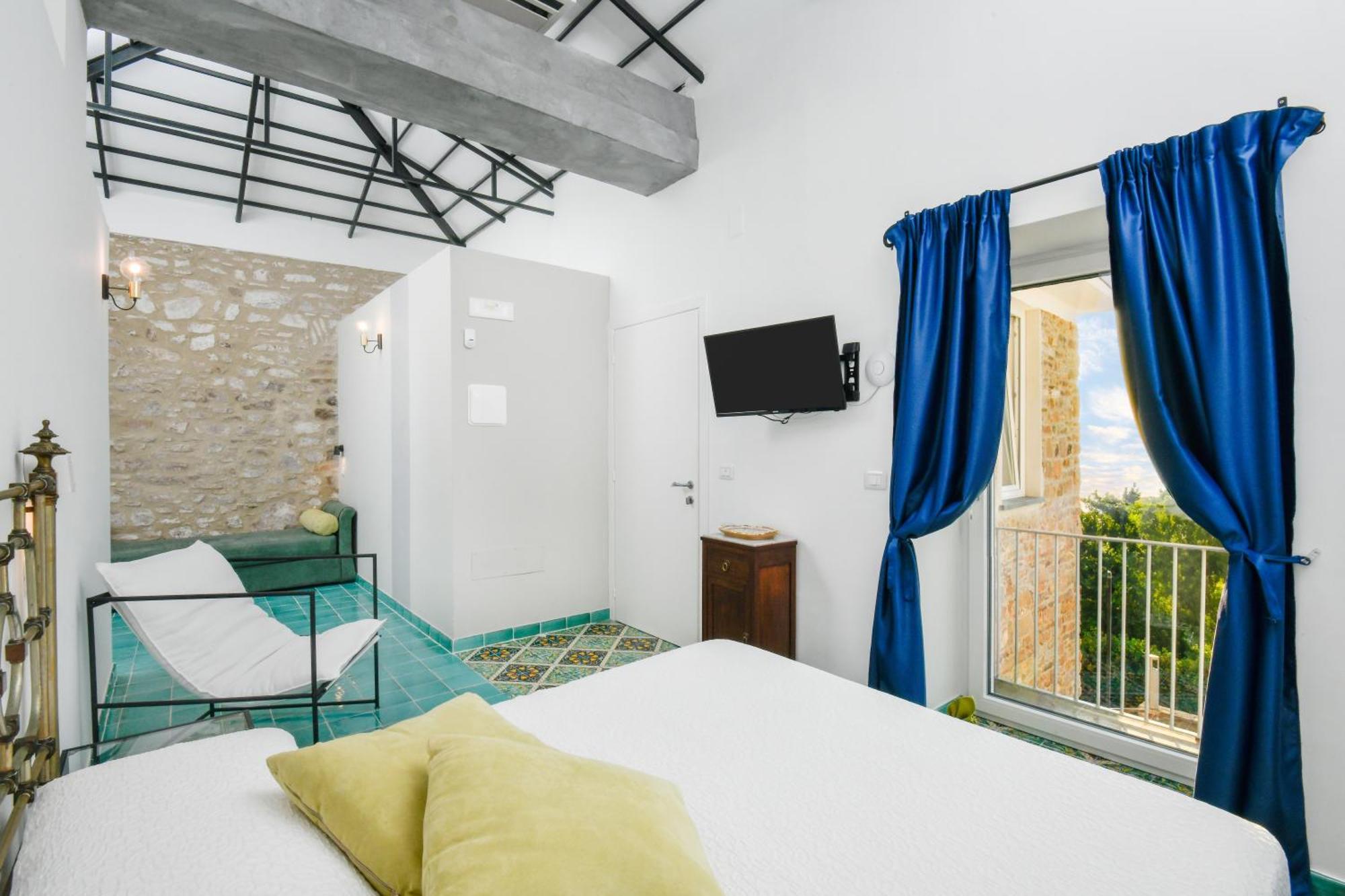 Albeca Boutique Hotel - Relais De Charme Sul Mare カステッラバーテ エクステリア 写真